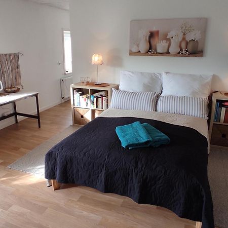 Bed and Breakfast Emily'S Garden Lintrup Экстерьер фото