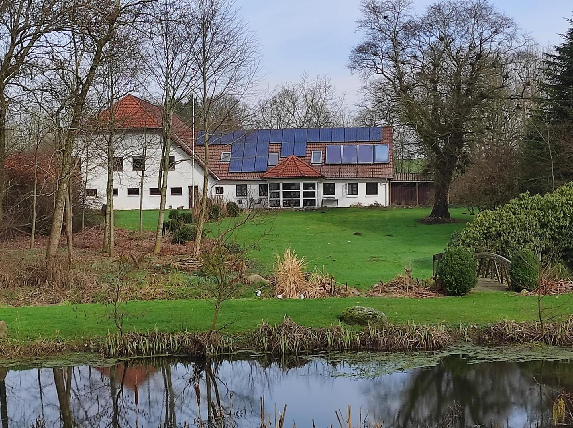 Bed and Breakfast Emily'S Garden Lintrup Экстерьер фото